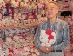 Kakek 67 Tahun di Jepang Koleksi Ribuan Item Hello Kitty