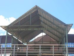Dibangun Diatas Lahan Sengketa, Gedung Baru DPRD Sulut Digugat Keturunan Walanda Maramis