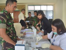 125 Prajurit Korem 131/Santiago dan Yonif Raider 712/Wiratama Lakukan Tes Urine