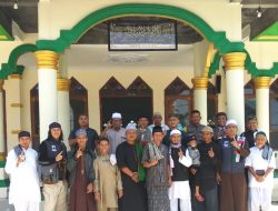 BSK Usai Jumat Keliliing Sambangi Duafa dan Ngopi