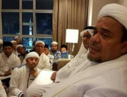 Terancam Sanksi Blacklist, Rizieq Syihab Minta Arab Saudi Cabut Pencekalan Atas Dirinya