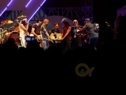 SLANK Rayakan HUT Sang Gitaris di Manado Fiesta 2018