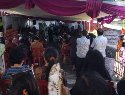 Ribuan Pelayat Padati Rumah Duka Gleen Mononutu