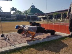 Rangsang Kesadaran, Wakapolres Bolmong Push Up Dihadapan Anggota
