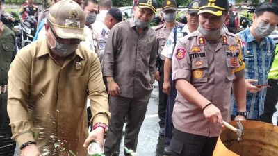 Hadirkan Rasa Aman dan Nyaman di Bitung, Ribun Botol Miras dan Knalpot Racing Dimusnahkan