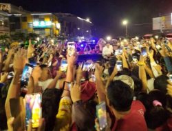 Kunjungi Sulut, Jokowi : Cuma Disini Presiden Dicegat