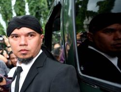 Ahmad Dhani Stres Tak Bisa Lebaran Bersama Keluarga