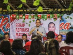 Reses di Pesisir Pantai Sindulang, Reklamasi Pantai Jadi Aspirasi Warga Untuk Richard Sualang