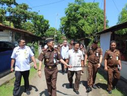 Kajati Andi Iqbal dan Kadis Perkimtan Sulut Tinjau Lokasi Rencana Pembangunan Rusun