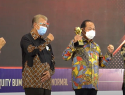 Keterwakilan Sulawesi Utara, Walikota Bitung Raih Penghargaan Top Pembina BUMD Award 2020