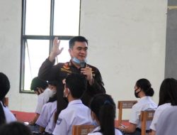 Tim Penerangan Hukum Kejati Sulut Program JMS ke SMA Negeri I Kawangkoan