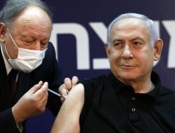 Israel Mulai Vaksinasi COVID-19, PM Benjamin Netanyahu Jadi Orang Pertama Disuntik Vaksin