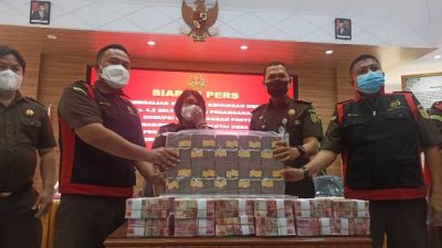 Mantan Bupati Minut Resmi Tersangka Dugaan Korupsi Pemecah Ombak