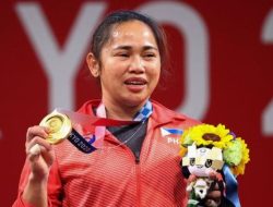 Hidilyn Diaz Torehkan Rekor Bawa Filipina Raih Medali Emas Pertama Sejak 1924 di Olimpiade