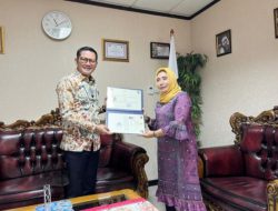 Pasca Ikut Pembekalan Kepemimpinan Daerah, Bupati Minut Terima Sertifikat Kemendagri RI