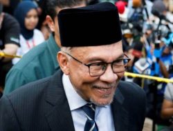Solidaritas Untuk Rakyat, PM Baru Malaysia Enggan Terima Gaji