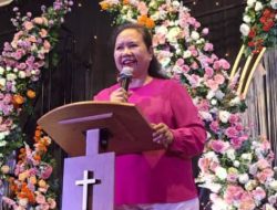 Bangun Dan Tingkatkan Jati Diri Mahasiswa, Polimdo Gelar Seminar Rohani Kristen