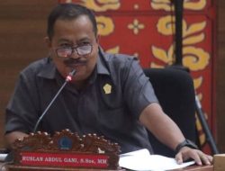 Ruslan Abdul Gani Siap Beli Saham Bank SulutGo