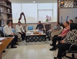 FOTO NEWS : Tindak Lanjut Pembangunan Sungai, Pimpinan dan Anggota DPRD Sulut Sambangi Dirjen SDA Kementerian PU-RI