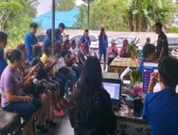 Tim Pengabdian Polimdo Perkenalkan Aplikasi SIAPIK Guna Mendorong Digitalisasi Keuangan UMKM di Sumompo