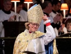 Sarah Mullally Dilantik Sebagai Uskup Agung Canterbury, Gereja Inggris Kembali Dipimpin Pendeta Perempuan