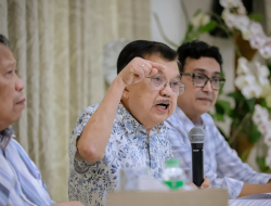 Geram Terus Difitnah, JK : Jokowi Jadi Presiden Karena Saya!