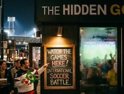 FIFA Larang Pasang Iklan Nobar, Bar di Kanada Terapkan Bahasa Kode