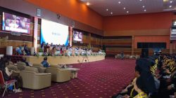 Hadapi Dunia Kerja, Maryke Alelo Dorong Lulusan Polimdo Berpikir Terbuka